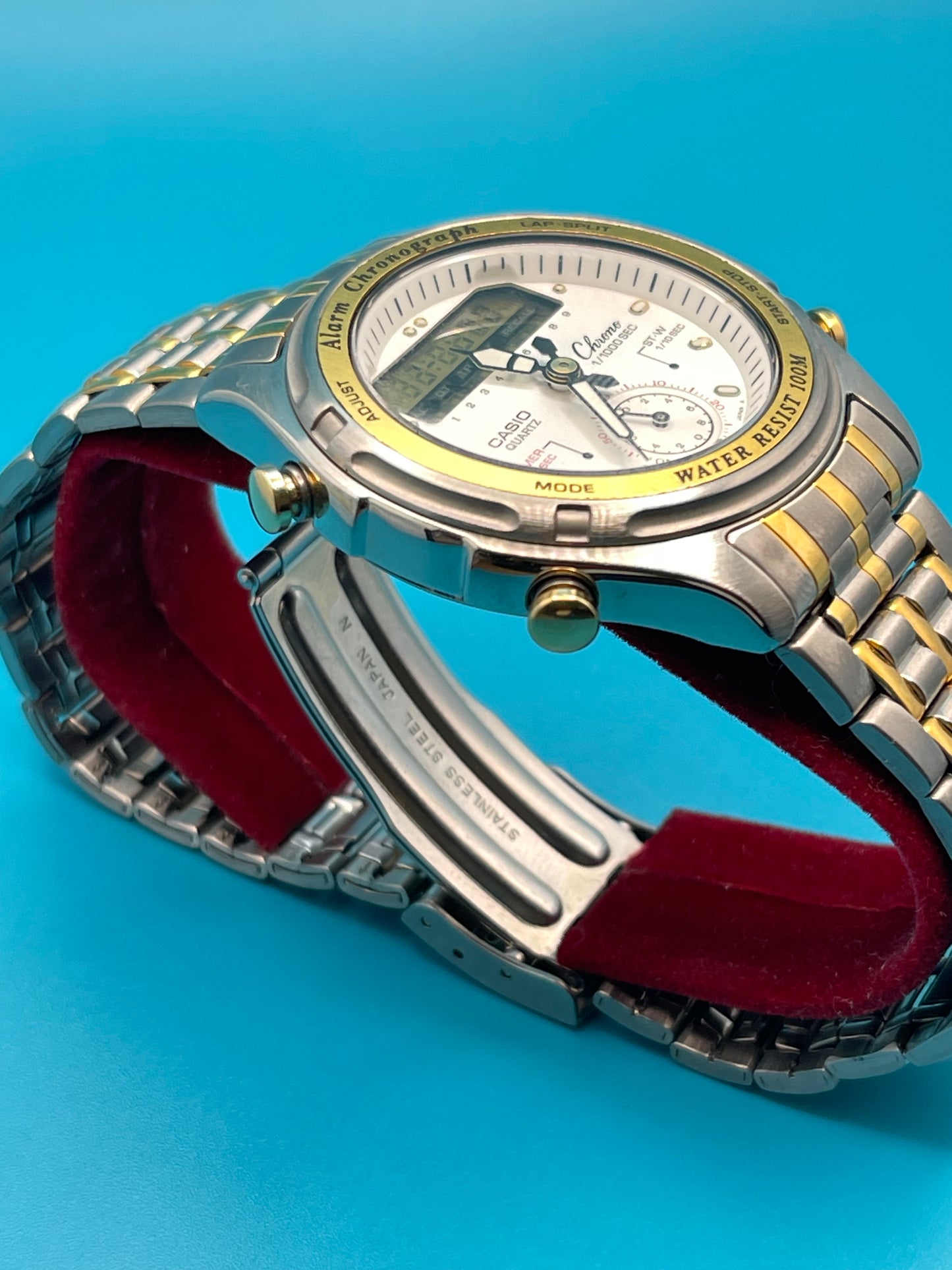 1992 Casio AW-600 New Old Sttock