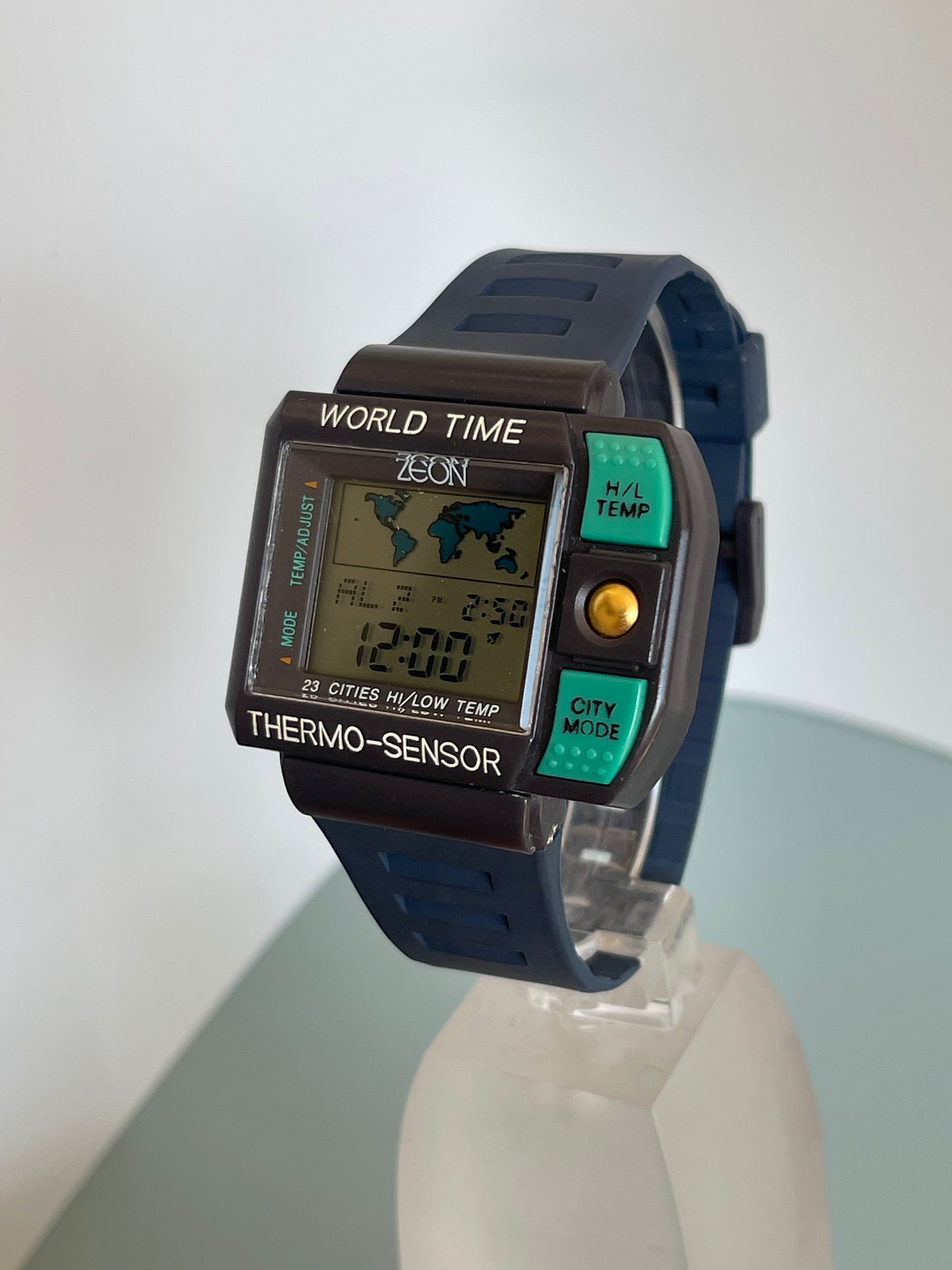 1980s/90s Zeon world time watch