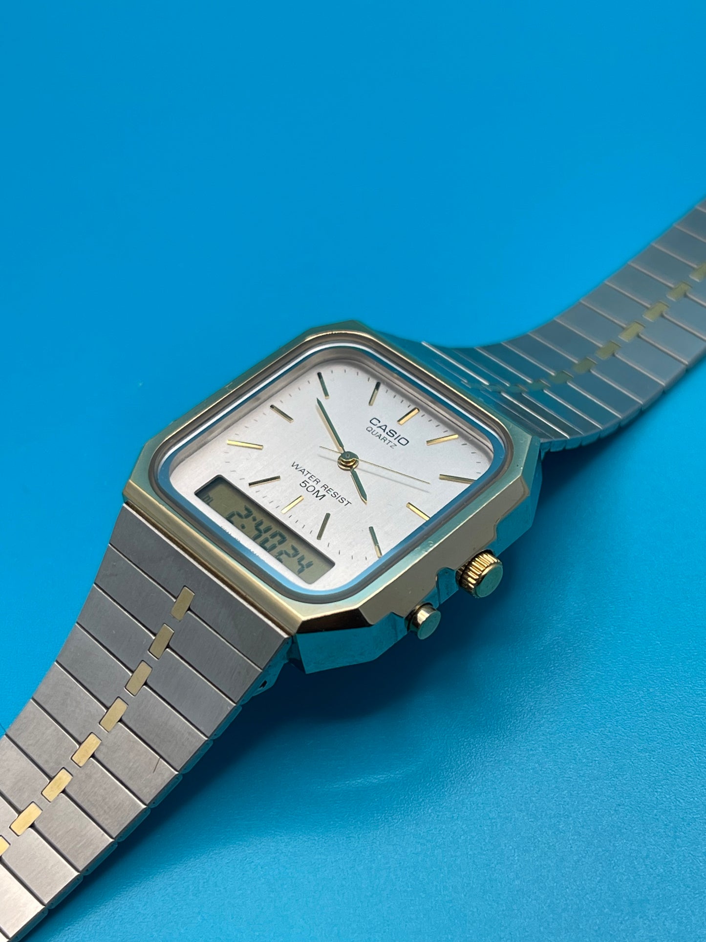 1982 Casio AQ-352GW