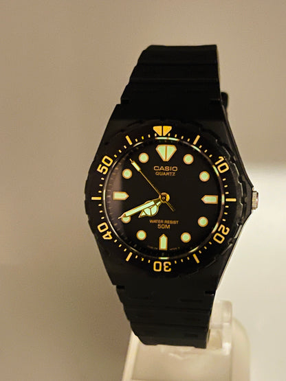 1994 Casio MRW-80 In Excellent Condition