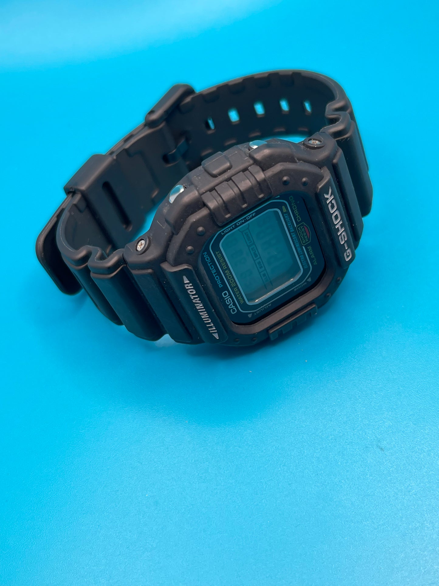 1992 Casio G-Shock DW-6800 New Old Stock