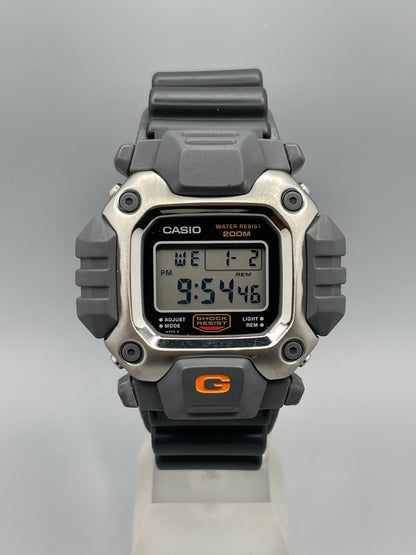 Rare 1990s Casio G-Shock DW-6400 new old stock