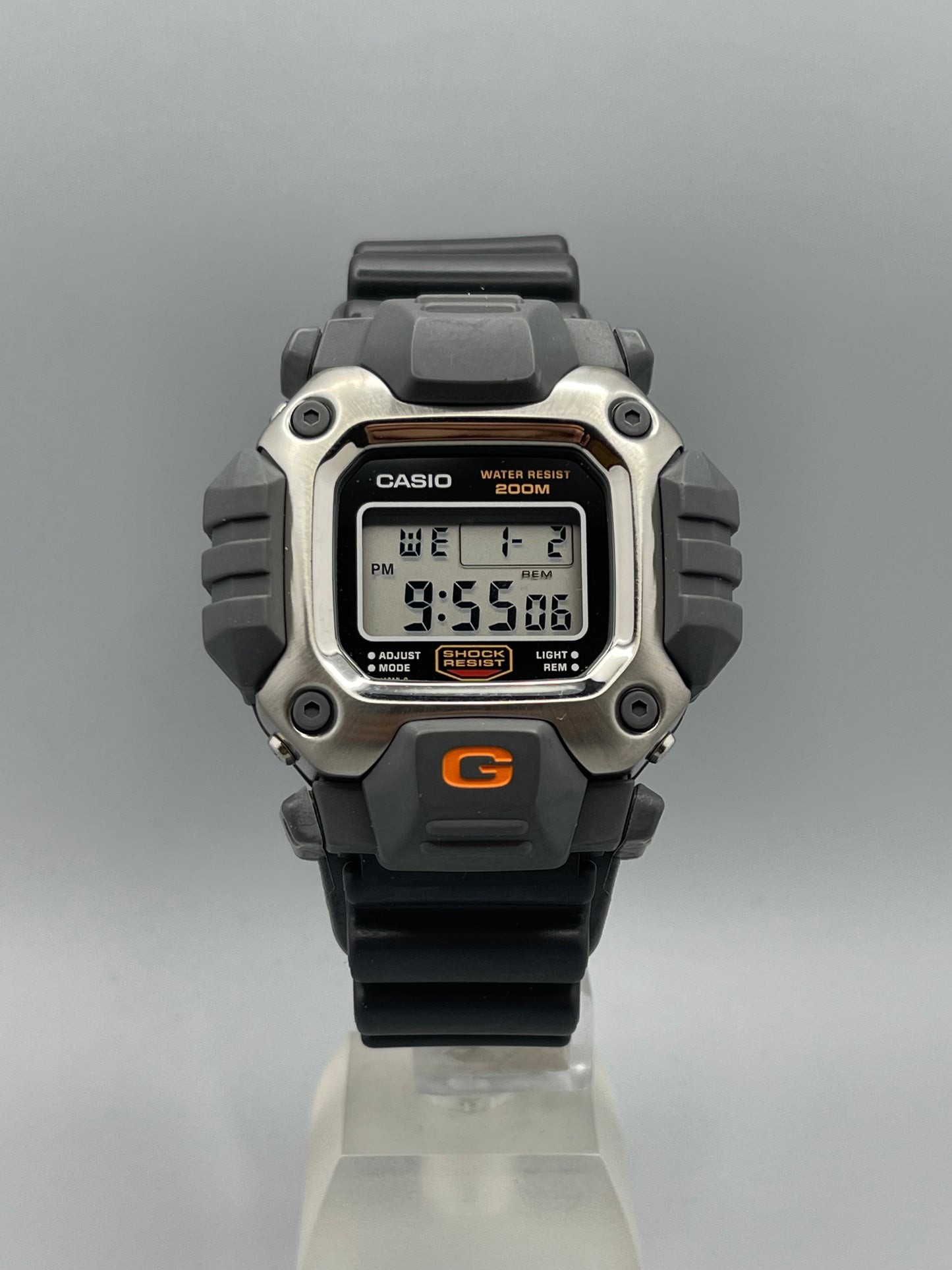 Rare 1990s Casio G-Shock DW-6400 new old stock