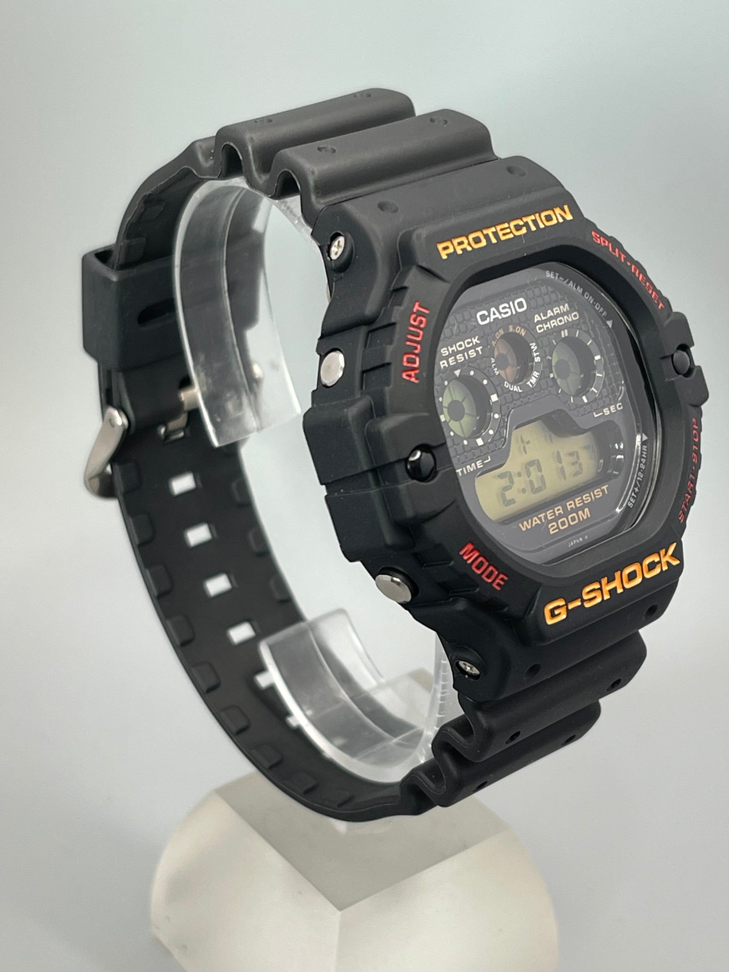 1992 Casio G-Shock DW-5900 NEW OLD STOCK