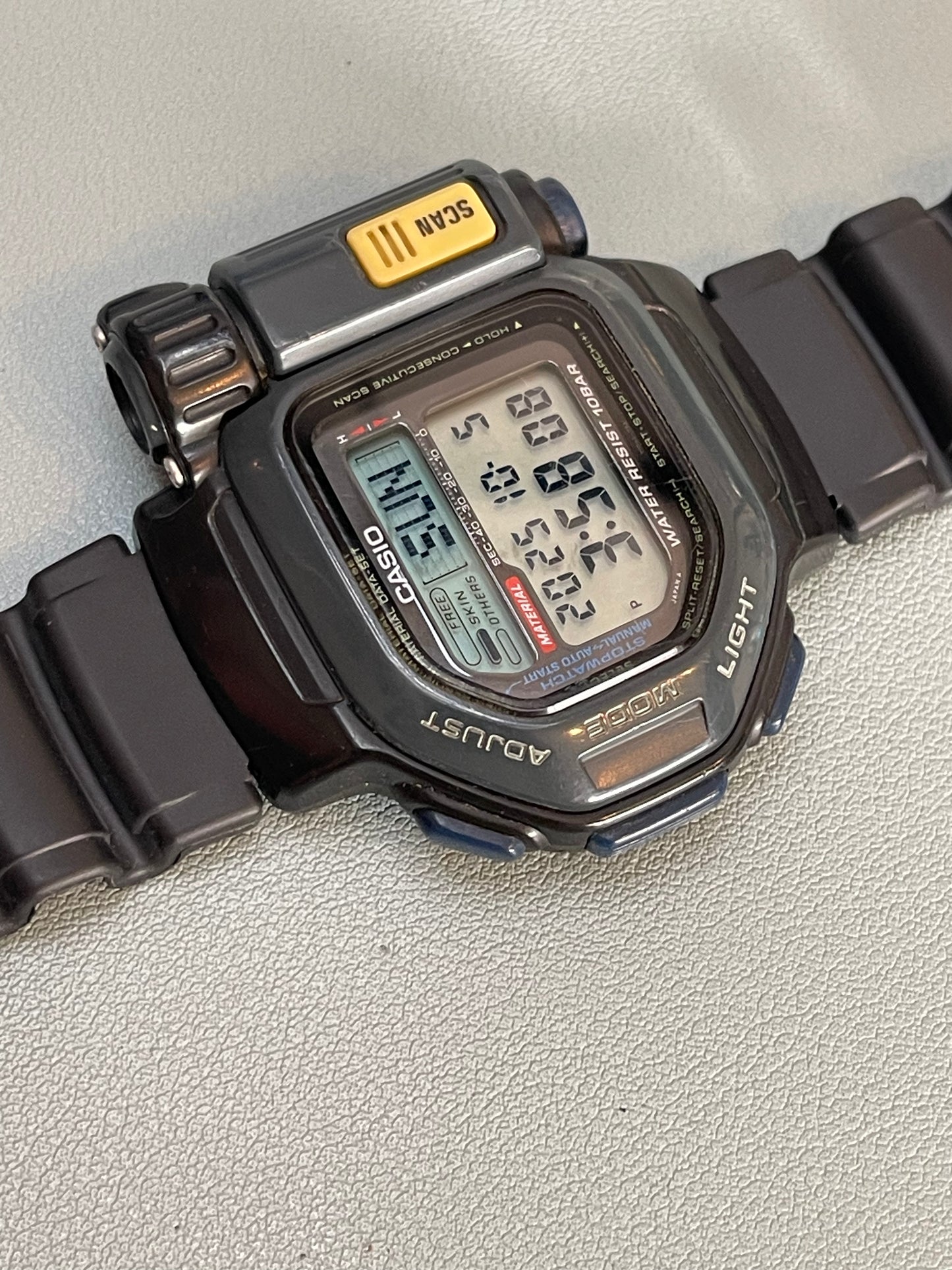 1996 Casio TSR-110