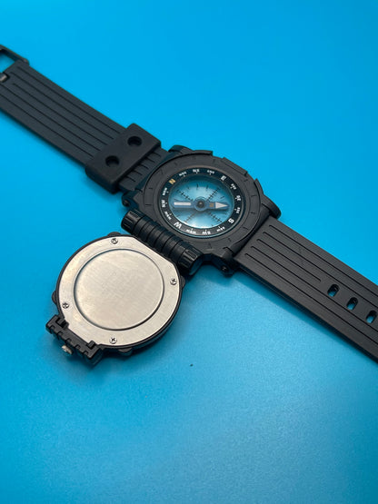 Casio MW-43 flip top compass