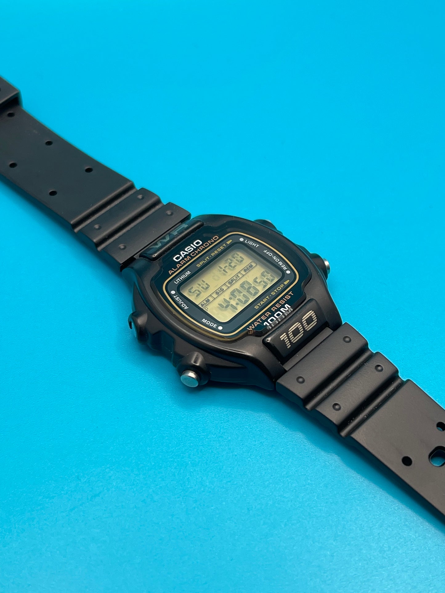1992 Casio W-725 Rare colour