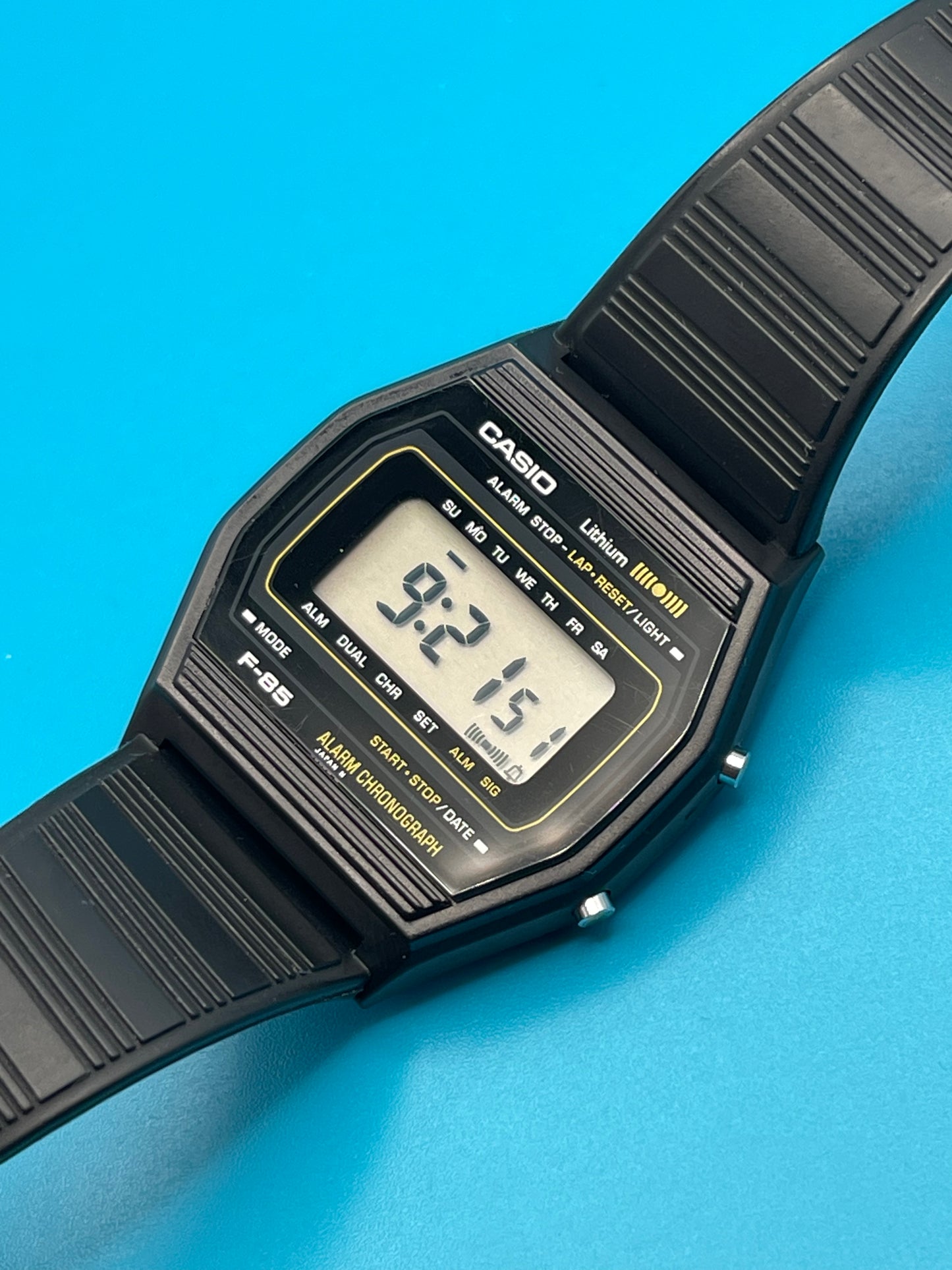 1981 Casio F-85