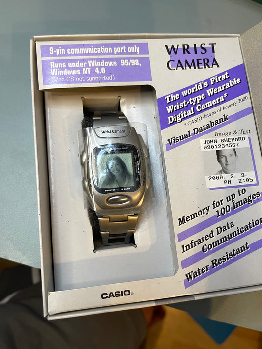 Casio WQV-2DS Camera watch