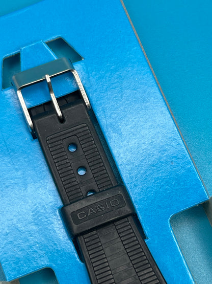 1984 Casio F-87 boxed