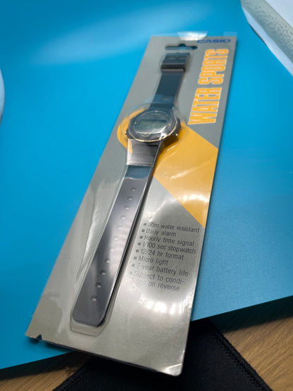 1986 Casio W-76 Japan