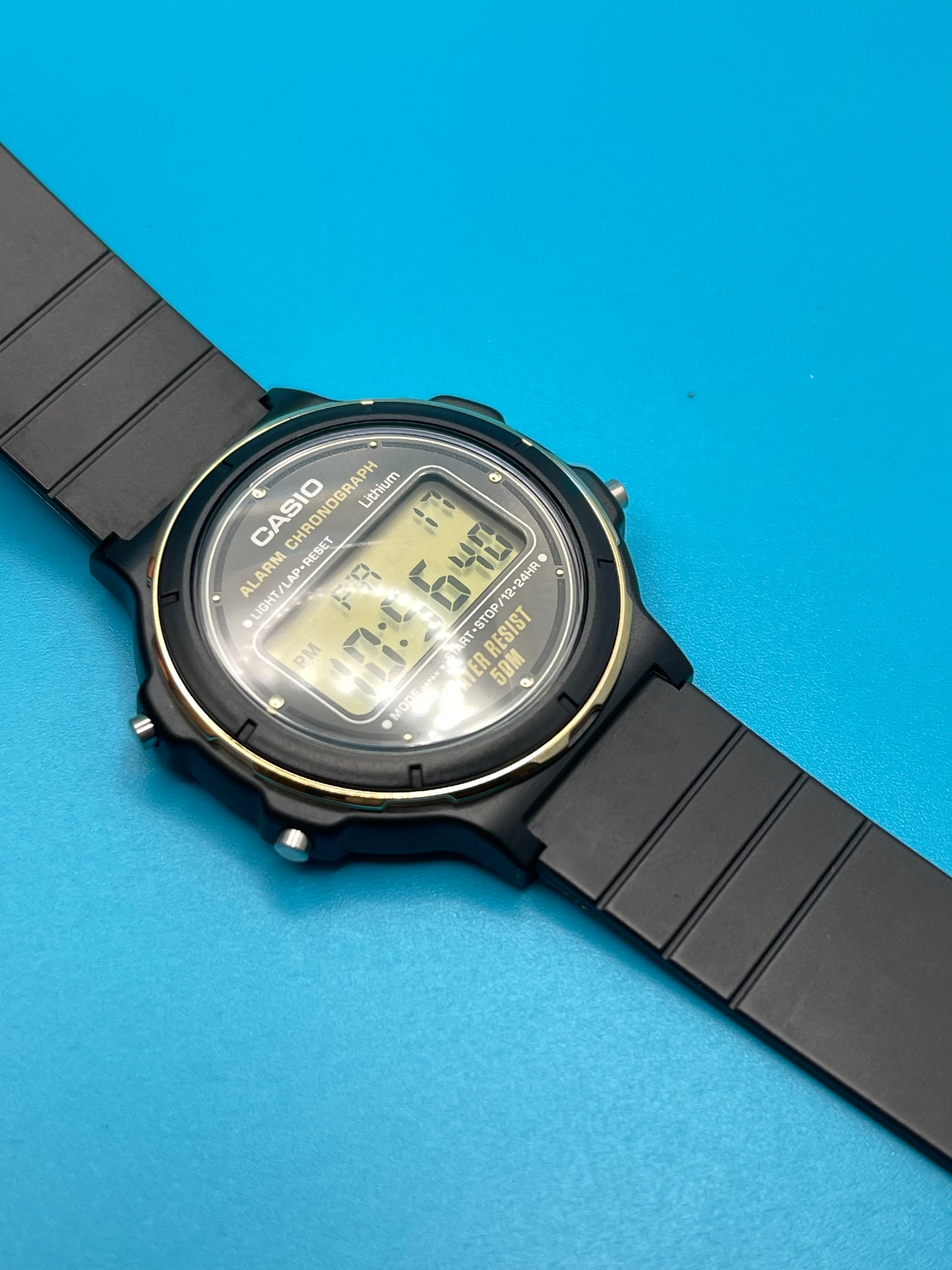 1986 Casio W-76 Japan