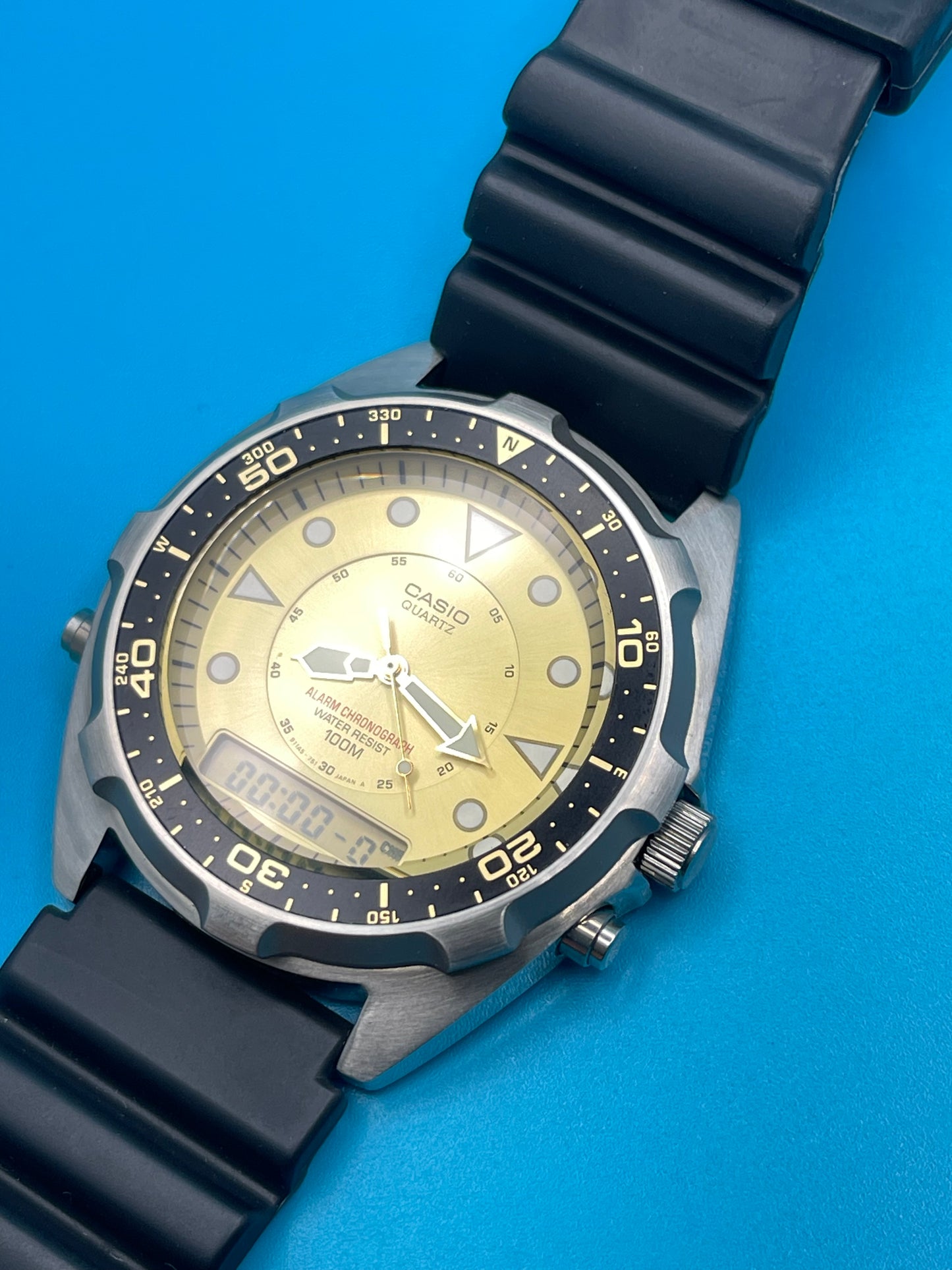 Casio AMW-320C New Old Stock