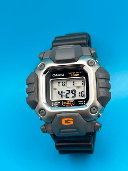 1994 Casio DW-6400 Japan, New Old Stock